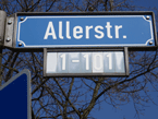 Stra&szlig;enschild